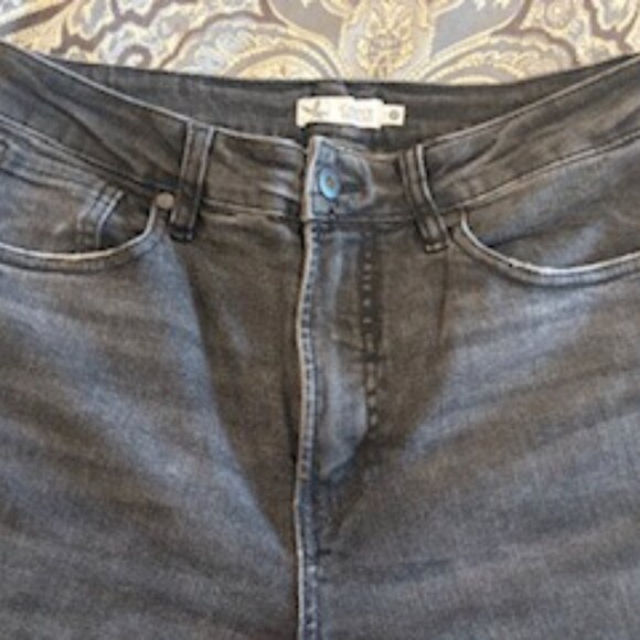 Carve Designs High Waisted Black Skinny Ankle Jeans Size 8 - Picture 3 of 4